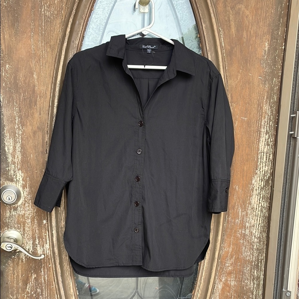 NWT Velvet Heart Black Button Down! Small